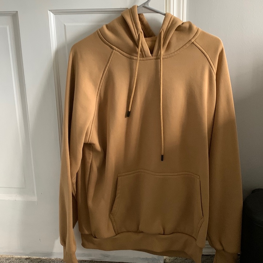 Shein Tan Sweatshirt. Size Large.
